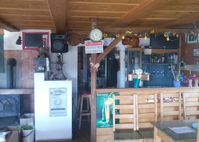Kro Country Club Konirna