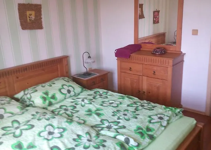 Country Club Konirna * Šluknov
